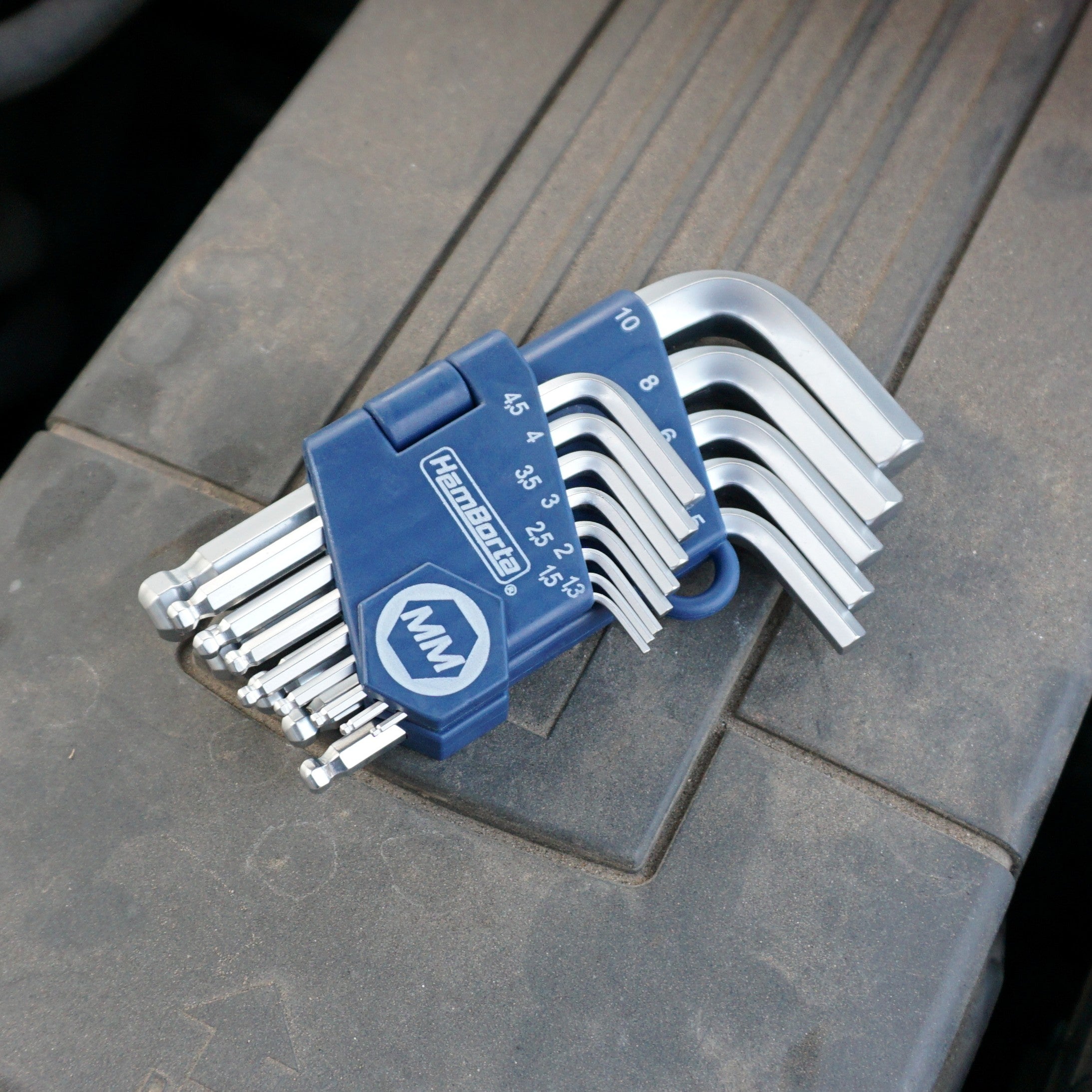 HemBorta-Short-Satin-Metric-Allen-Key-Set-Banner